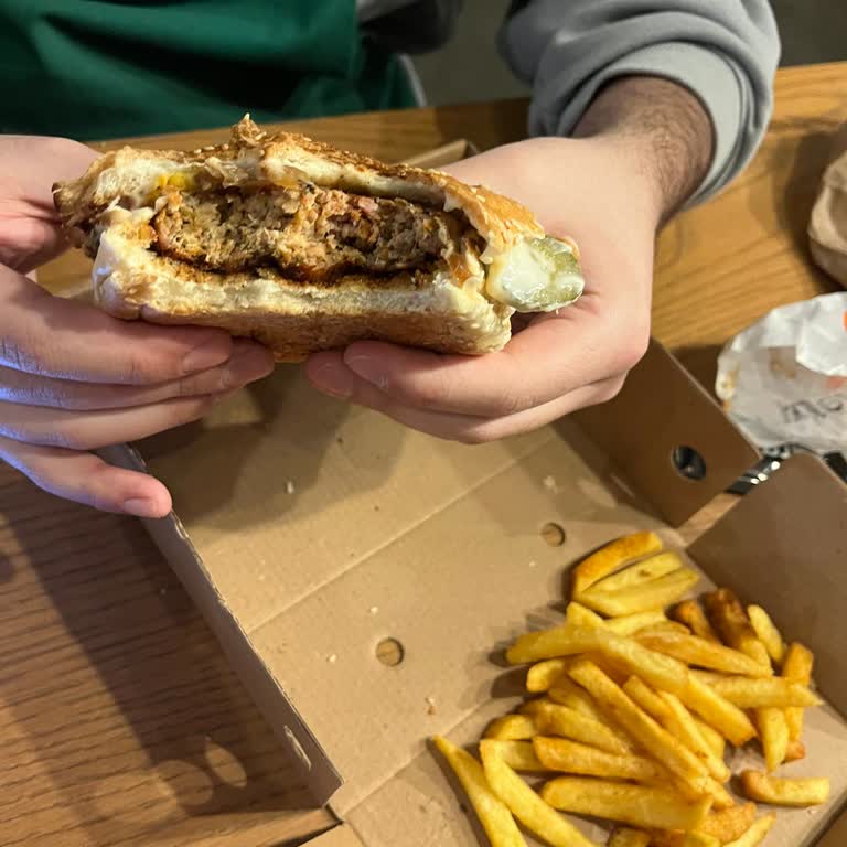 Yanlış Ve Soğuk Gelen Siparişe Mağaza İlgisizliği