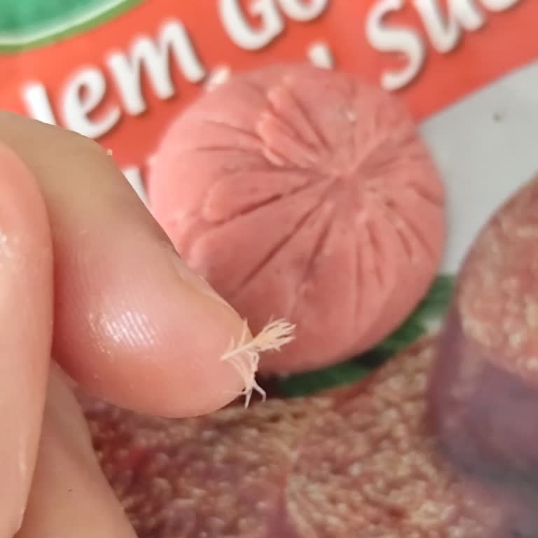 BİM Tombik Sucuk Şikayeti