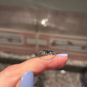 Dayanıksız Lensler Ve Sürekli Yırtılma Sorunu