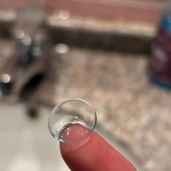 Dayanıksız Lensler Ve Sürekli Yırtılma Sorunu