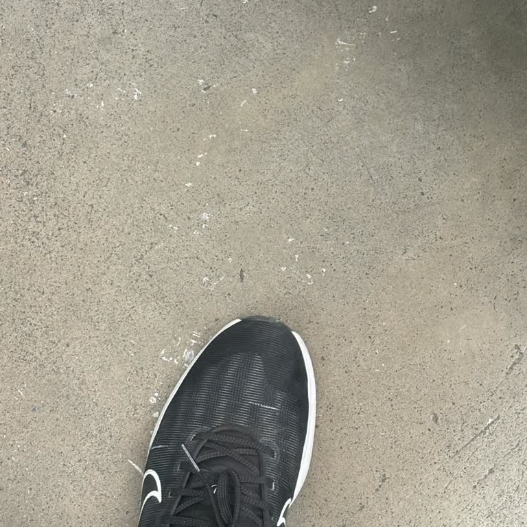 Hepsiburada'dan Aldığım Nike Ayakkabılarda Sürekli Açılma Sorunu