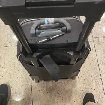 Uçuş Sonrası Valiz Hasarı Ve Mağduriyet Talebi