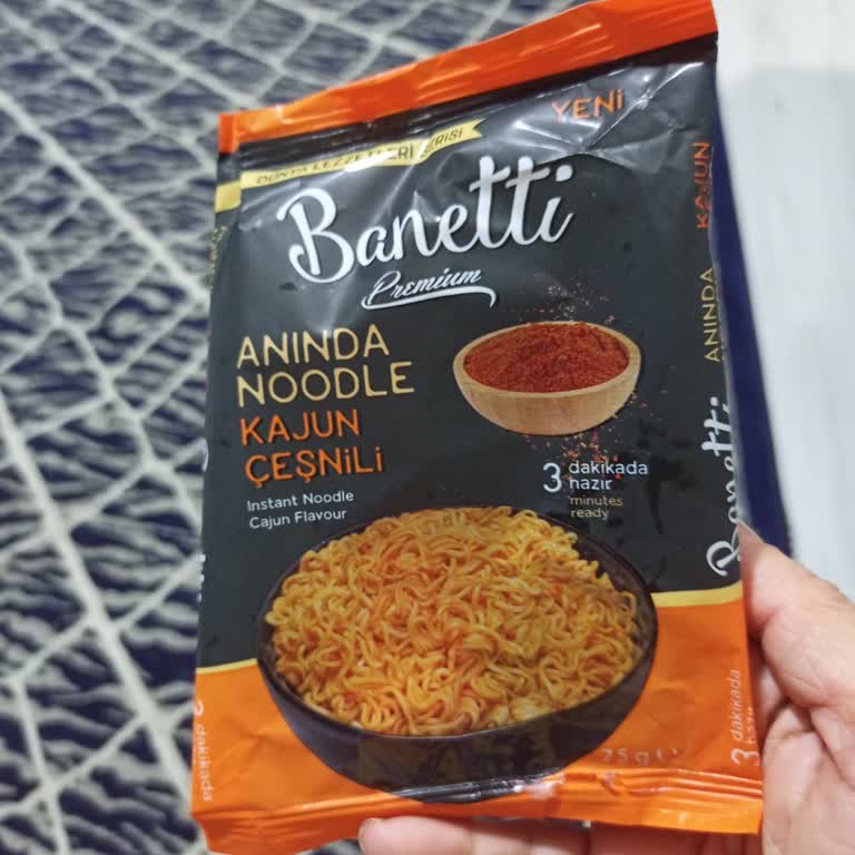 Eksik Baharat Paketiyle Hayal Kırıklığı Yaratan Noodle Deneyimi
