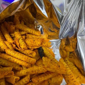 Patos Cips İçinden Çıkan Yabancı Madde Şoku