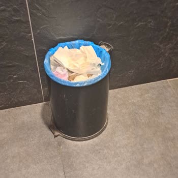 Tchibo'da Hijyen Sorunları Ve Yetersiz Temizlik