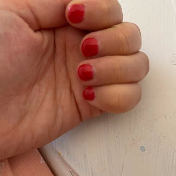 Jel Tırnak Uygulamasında Hayal Kırıklığı