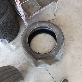 Araç Satın Alımında Karşılaşılan Sorunlar Ve Ekspertiz Yanıltmaları