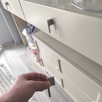 Mobilya Kalitesizliği Ve Teknik Destek Sorunu