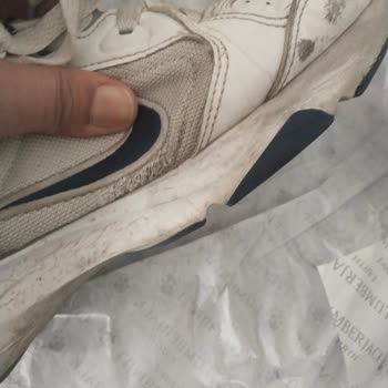 Nike Ayakkabının Kısa Sürede Dağılması