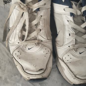 Nike Ayakkabının Kısa Sürede Dağılması