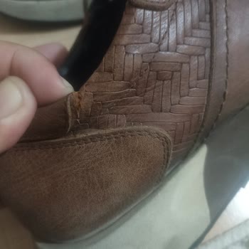 Hotiç Mağazasından Aldığım Ayakkabının Kalite Sorunu Ve Yanıltıcı Satış