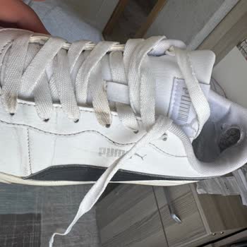 FLO Diyarbakır Şubesindeki Ayakkabı Sorunu Ve Destek Talebi