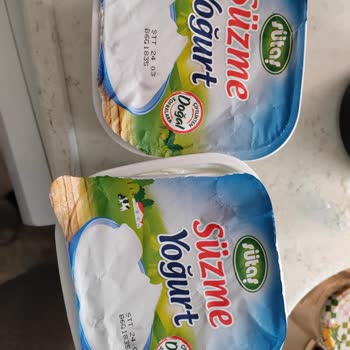 Sütaş Süzme Yoğurt SKT Dolmadan Küflendi