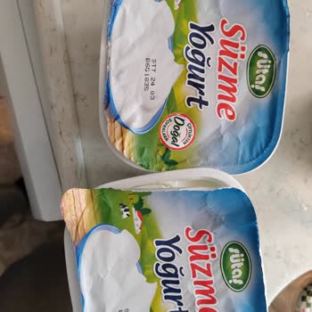 Sütaş Süzme Yoğurt SKT Dolmadan Küflendi