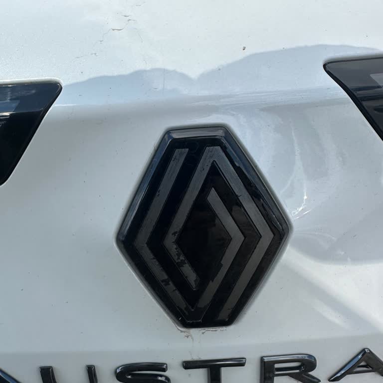 Renault Austral Logo Deformasyonu Ve Kalite Sorunu