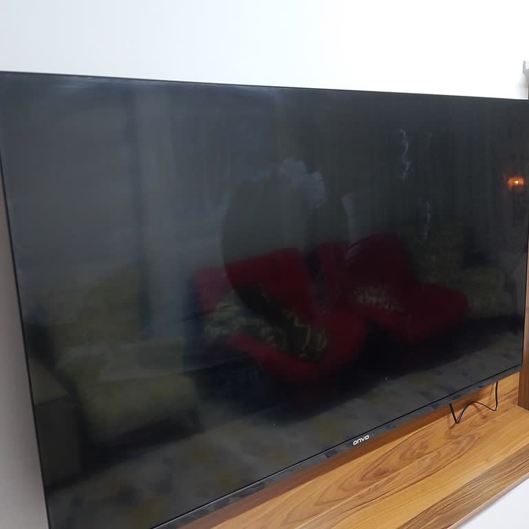 A101'den Aldığım Onvo TV'nin Ekranındaki Çıkmayan Leke Sorunu