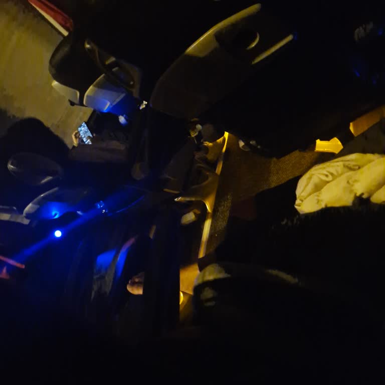 Öz Elbistan Seyahat'te Hijyen Sorunu: Ayakkabılar Çıkarıldı, Yolculuk Mahvoldu