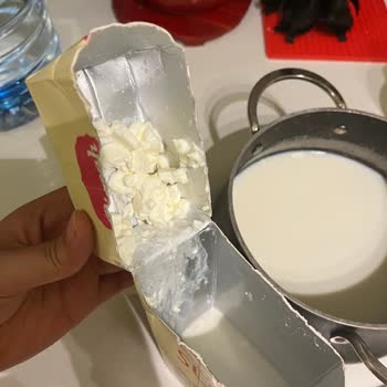 Bozuk Sütler Sağlığımızı Tehdit Ediyor!