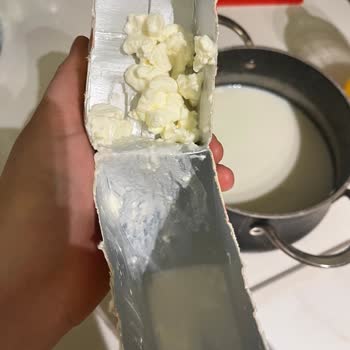 Bozuk Sütler Sağlığımızı Tehdit Ediyor!