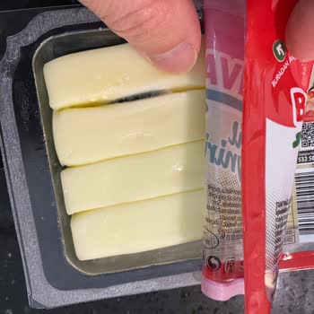 Küflü Peynir Ve İlgisizlik: Migros Hemen Sipariş Sorunu