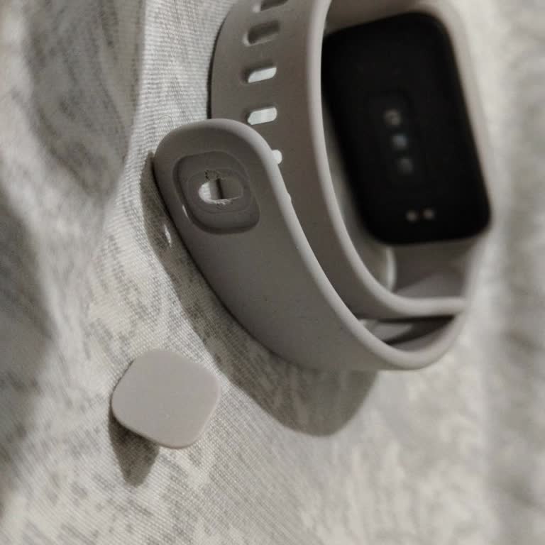Xiaomi Smart Band 9 Active Kayış Sorunu