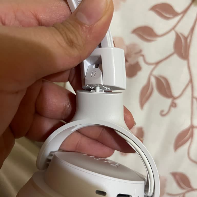 JBL Kulaklıkta Kırılma Ve Cızırtı Sorunu