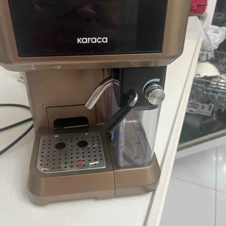 Karaca Kahve Makinesinden Memnun Kalmadık