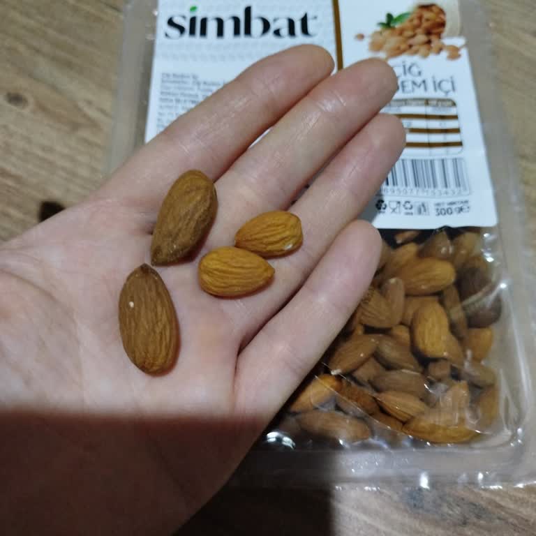 Badem Yerine Kayısı Çekirdeği Şüphesi