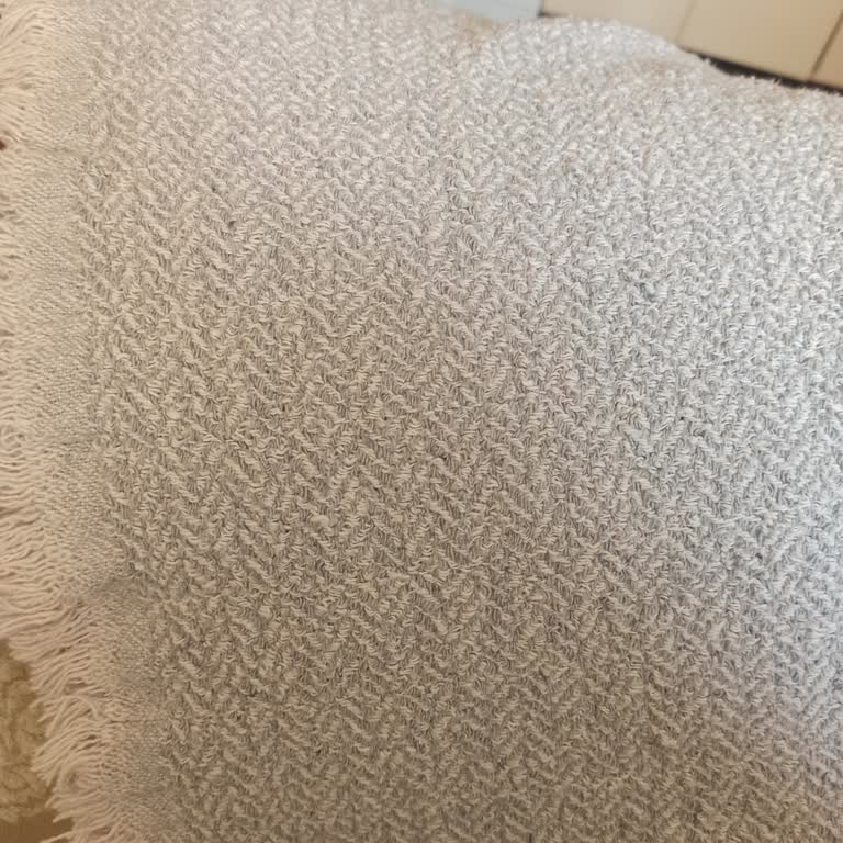 Koltuk Örtüsü Aldım, Yıkayınca Küçücük Kaldı!