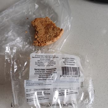 Ezmecim Cam Parçası İçeren Ürün Ve İlgisiz Müşteri Hizmetleri!