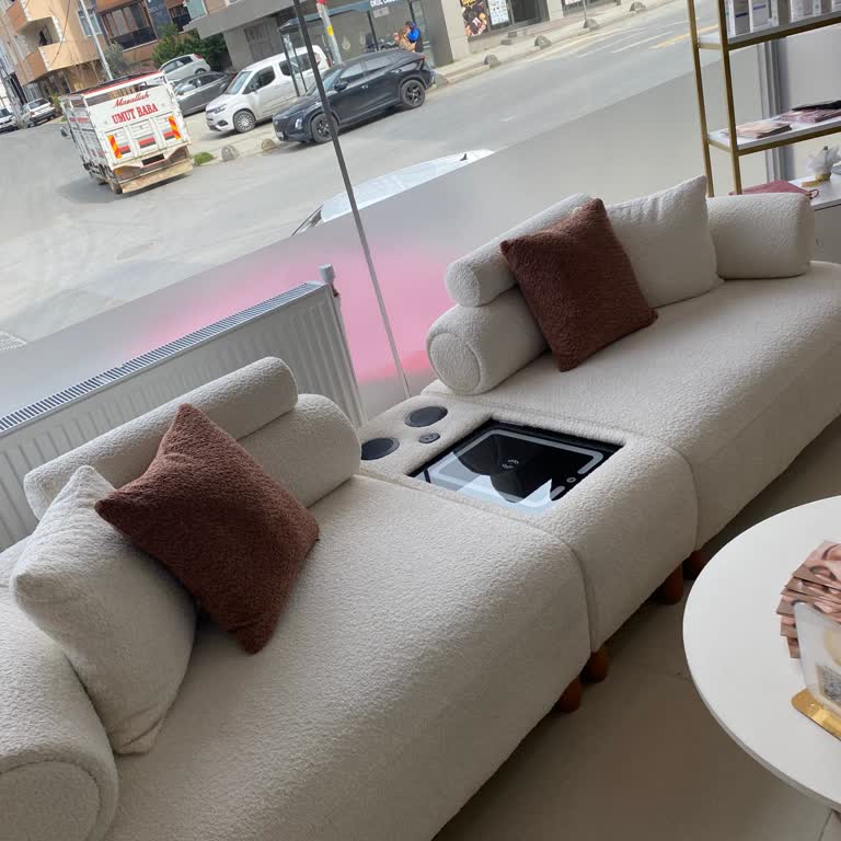 Müşteri Hizmetleri Yetersizliği Ve İletişim Sorunları