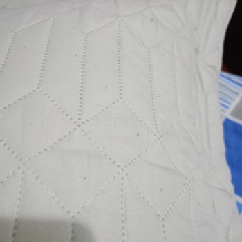 Taç Marka Yatak Örtüsü Tüylenme Sorunu Ve Hayal Kırıklığı