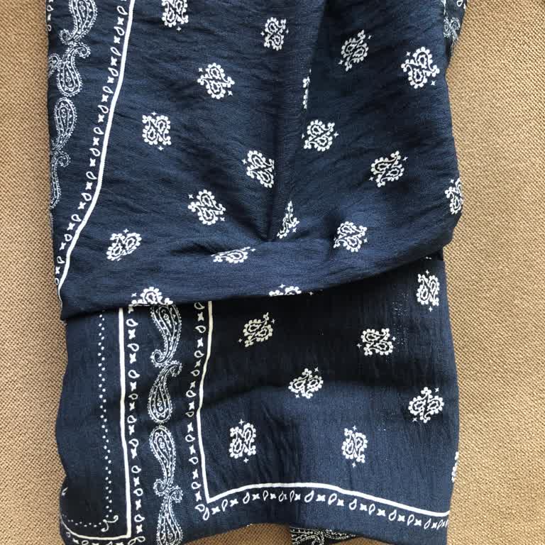 DeFacto Gömlekte Dikiş Hatası Ve Müşteri Hizmetleri Sorunu