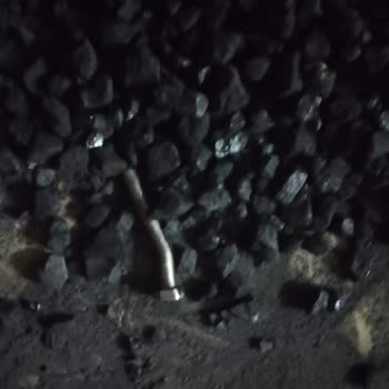 Akabe Kömür Çuvallarından Vida, Demir Parçaları Gibi Sarf Malzemeler Çıktı!