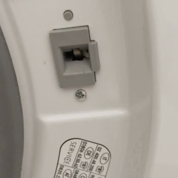 Hoover Çamaşır Makinesi Kapı Kilidi Ve Servis Sorunu