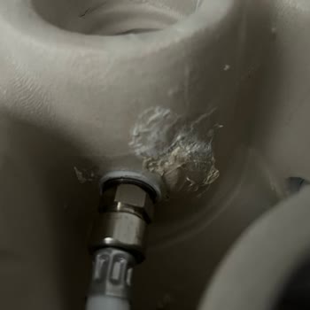 Yanlış Ürün Teslimatı Ve Kırık Klozet Mağduriyeti