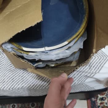 Kırık Tabak Seti Ve Ulaşılamayan Müşteri Hizmeti