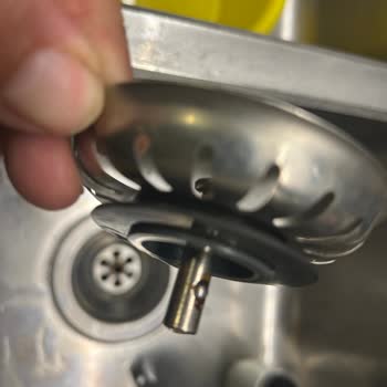 Evyemin Süzgeç Somonu Sürekli Kırılıyor