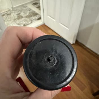 Delik Ürün Geldi, İçeriği Belirsiz