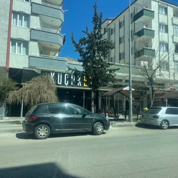 Küçük Ev'de Kredi Kartı Krizi: Nakit Veya IBAN Zorunluluğu