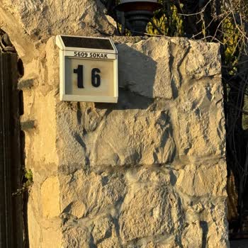 Arsa Üzerindeki Direklerin Yanlış Konumlandırılması