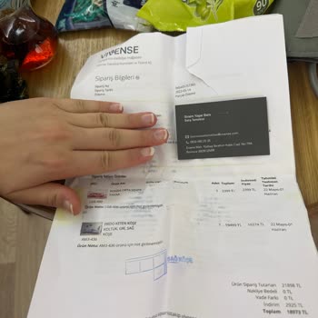 Vivense Bornova Şubesinde Koltuk Çöküntüsü Ve Yetersiz Müşteri Hizmeti