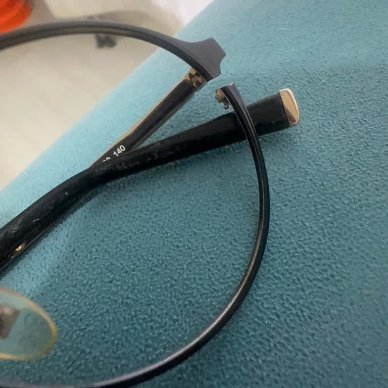 Garanti Kapsamında Olmayan Kırılan Gözlük