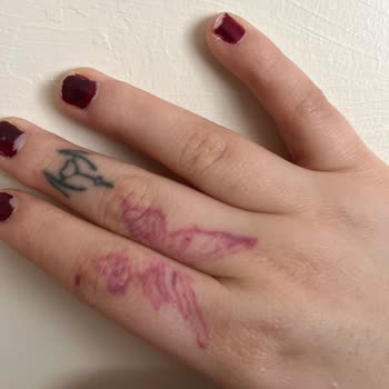 Moon Tattoo & Piercing Dövme Stüdyosunda Yaşanan Hayal Kırıklığı