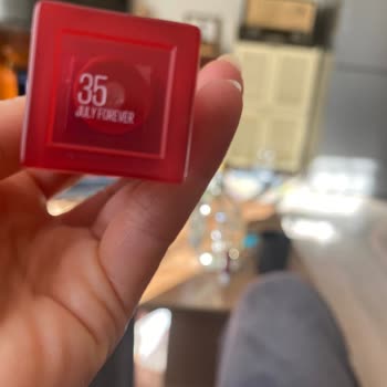 Maybelline Superstay Teddy Tint Lipstick Made My Lips Crack