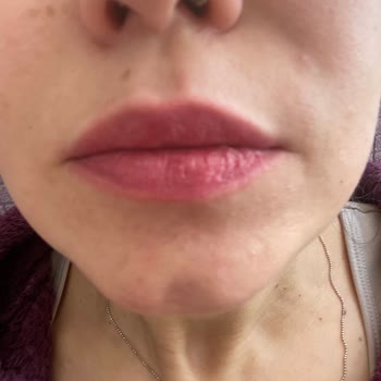 Maybelline Superstay Teddy Tint Lipstick Made My Lips Crack