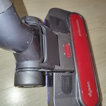 Dayanıksız Aksesuarlar: Dyson Süpürge Başlığı Sorunu