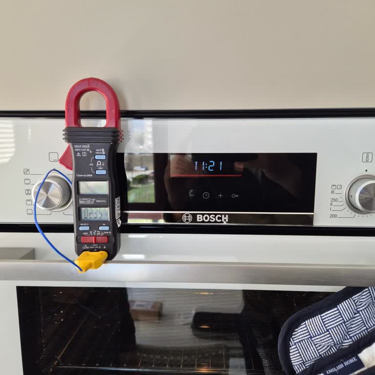 Bosch Fırının Sıcaklık Sorunu Ve Yetersiz Servis Desteği
