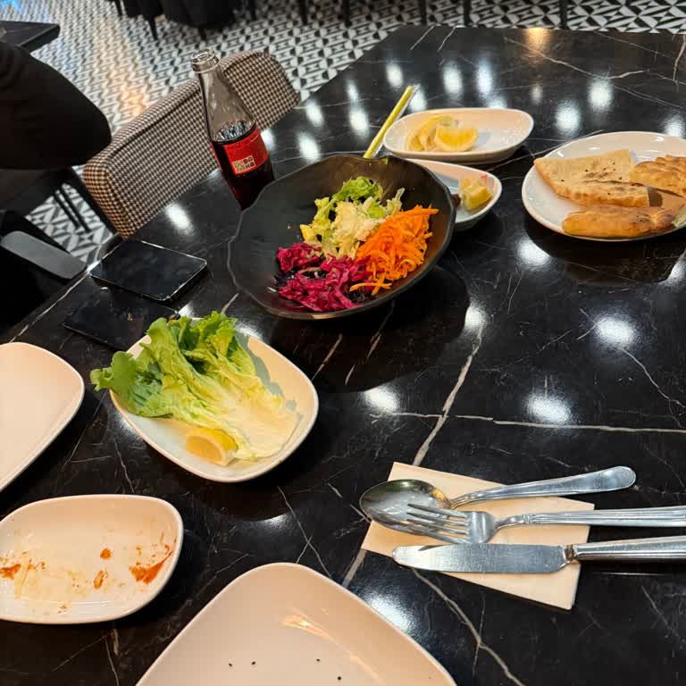 Maltepe Aspava: Soğuk Yemekler Ve Kötü Hizmet