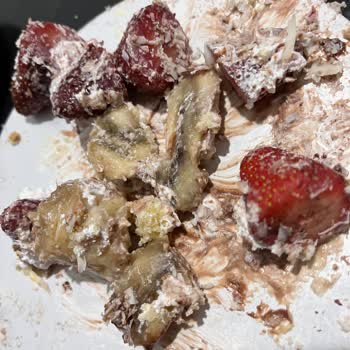 Tarihi Karaköy Fırını Bozuk Pasta İle Hayal Kırıklığı